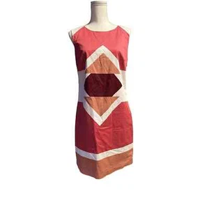 EDC by Esprit  Dark Pink triangle Dress with 3 triangles Super Soft  - Bild 1 von 3