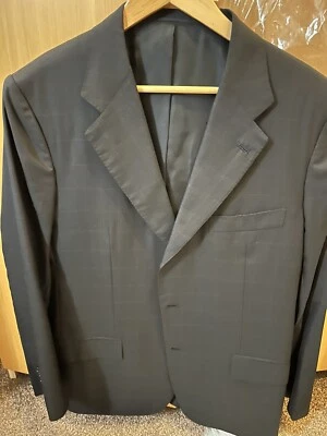 Kiton mens blazer 54IT in pristine condition RRP £4,000 - Image 1 of 4