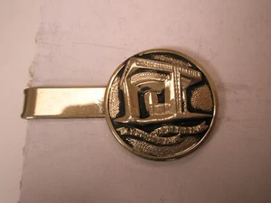 1964-65 NY New York World's Fair Vintage SMALL Tie Bar Clip - Picture 1 of 5