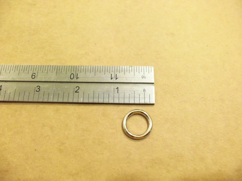 Anillos tóricos de plata de peso medio niquelados de 1/2" (paquete de 50)  Foto 1 de 1