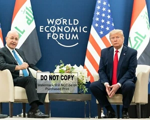 Trump at World Economic Forum -  MAGA - 8X10 PHOTO (#1039) - Picture 1 of 4