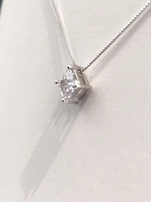 Collana punto luce in argento 925 con zircone A++++ taglio quadrato  bianco - Immagine 1 di 4