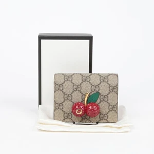 Gucci Portafoglio Porta Carte Decorazione Ciliegia 476050 145867839 - Foto 1 di 11