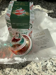 Glass Eye Studio 2021 edición limitada vidrio soplado a mano adorno de Navidad NUEVO - Imagen 1 de 5