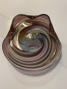 Vintage Blown Amethyst Swirl Art Glass Dish With Folded Sides, 6.25 In - Picture 1 of 6