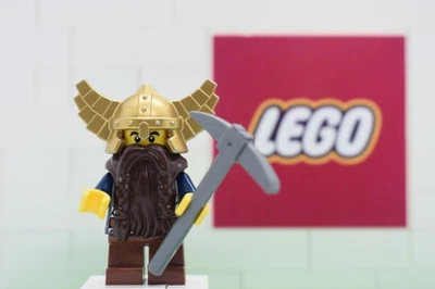 Enano (cabeza de doble cara, barba marrón) - Minifigura Castillo LEGO - cas430 - 852702 Foto 1 de 3