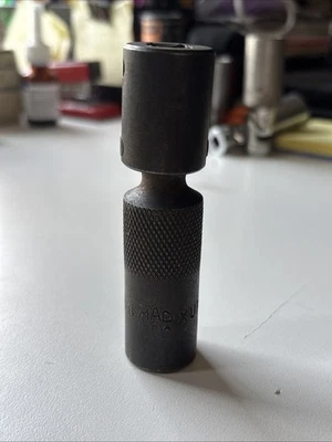 Mac Tools XUP206DP 3/8" Drive 5/8" Deep Impact Swivel Socket 6Pt 🇺🇸 - Image 1 of 4