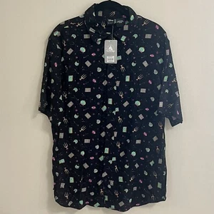 Disney Store Hocus Pocus Our Universe Sz Medium Button Up Halloween Shirt Black - Picture 1 of 5