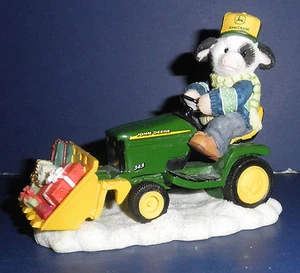 Enesco Mary's Moo Moos -864714-John Deere:Holiday Spirit is here w/Me-New in Box - Picture 1 of 3