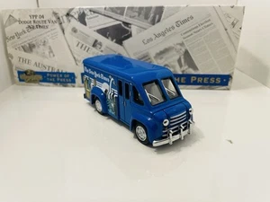Matchbox MOY Power Of The Press YPP04 Dodge Route Van - NY Times - Boxed - Picture 1 of 10