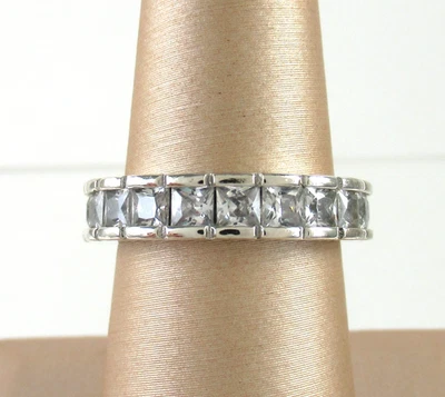 Anillo de banda de eternidad de circonita cúbica de plata esterlina .925 conjunto de canales talla 6,75 Foto 1 de 2