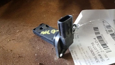 Medidor de flujo de aire PE0113215 para 12-18 Mazda 3 2155335 Foto 1 de 4