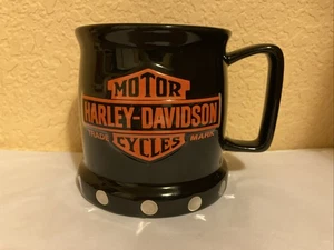 Große Harley-Davidson Motor Cycles 3D geprägtes Logo Kaffeebecher 4"T, 3-3/4"D - Bild 1 von 9