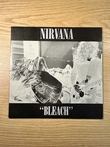 Nirvana 🎸 Bleach, 1989 1st Press Vinyl LP, Tupelo TUPLP6, Nr Mint - Picture 1 of 16