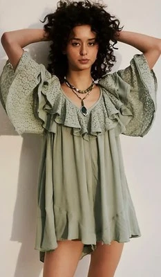 Nuevo sin etiquetas Mameluco Free People Rush For Voffles Fluido Gran Tamaño Cottagecore Encaje talla L Foto 1 de 4