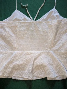 WHITE HOUSE BLACK MARKET Tank Top Women Sleeveless Stretch Criss Cross Medium - Picture 1 of 6