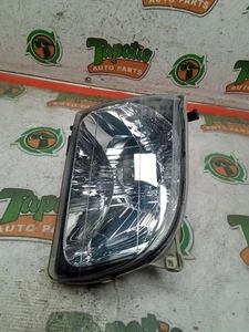 Passenger Right Headlight Fits 01-04 TACOMA 3811649 - Picture 1 of 3