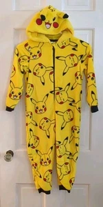 NWT Pokemon Kids Pikachu Print Size 6 Yellow Costume Hooded Fleece Pajama Sleepr - Picture 1 of 6