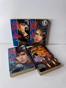 The Vampire Diaries; LJ Smith Lote de 4 libros YA PB Vol. 1-4 1991 vintage - Imagen 1 de 15