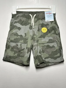 Boys' Twill Pull-On 'At The Knee' Cargo Shorts - Cat & Jack Green M - Picture 1 of 2