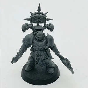Warhammer 40k • Chaos Marine • Aspiring Champion With Icon • Custom - Picture 1 of 4