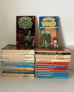33 x 1980's Vintage Dr Who Paperback Novels - Picture 1 of 17