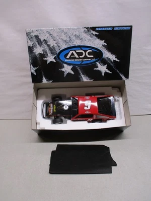American Diecast Company Ken Schrader Red Baron Dirt Car 1/24 - Image 1 of 3