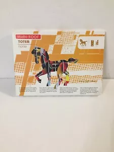Studio Tetto Totem Cavallo Kit Kidsonroof Totem 2011 (in cartone riciclato) - Foto 1 di 2