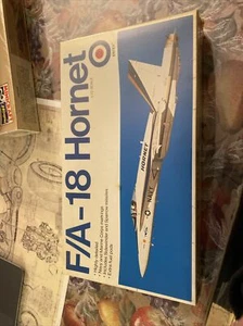 Vintage New In Box Sealed Entex F/A-18 Hornet 1:72 Navy Or Marine Corp - Picture 1 of 3