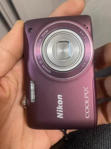 Nikon COOLPIX S4100 Digital Camera with 14.0 MP 5X Optical Zoom Lens - Picture 1 of 9