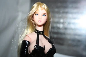 DOLLFIE VOLKS JAPAN OOAK 1/6 12-IN SOFT BIG BUST PHICEN FEMALE ACTION FIGURE - Picture 1 of 8