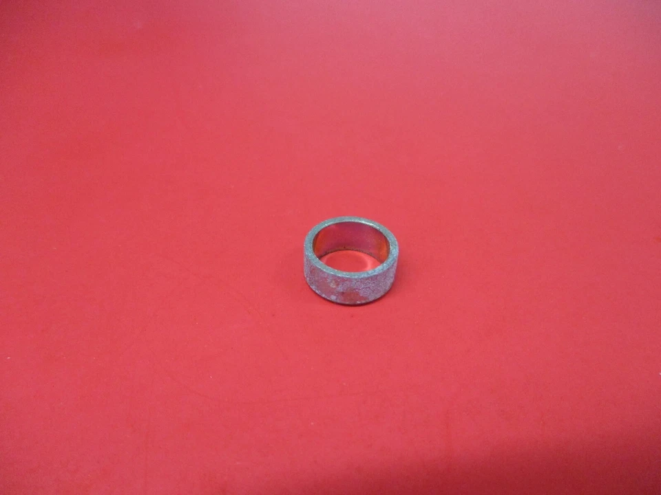 NUEVO DE LOTE ORIGINAL HONDA CT110 CT90 FARO ESTUCHE COLLAR 61302-230-620 Foto 1 de 1