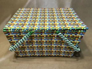 Regenbogen Vinyl Picknickkorb 60er 70er Mod gewebt MCM Vintage Ostern Frühling Sommer - Bild 1 von 10