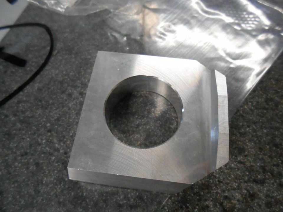 01-04 Ajustador de cadena izquierdo Suzuki GSXR600 GSXR1000 OEM 61446-40F00 Foto 1 de 4