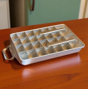 Bandeja de cubitos de hielo vintage FRIGIDAIRE ALUMINIO QUICKUBE doble palanca hace 28 cubos - Imagen 1 de 10