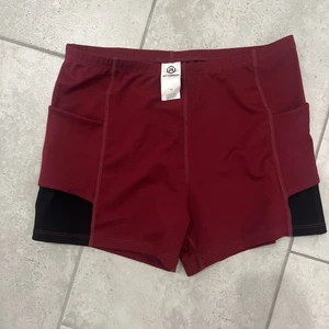 Girl Shorts - Picture 1 of 2