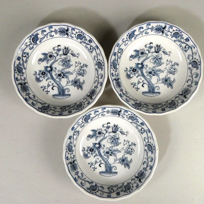 Juego de 3 cuencos florales Nikko Double Phoenix azul blanco sopa de porcelana de Japón Foto 1 de 3