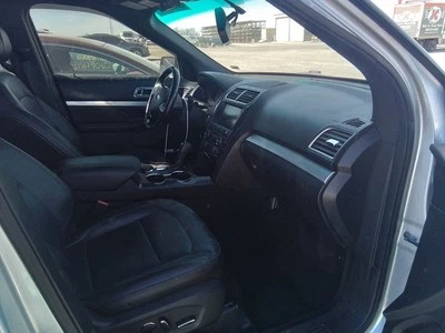 Bolsa de aire inferior derecha para la rodilla del pasajero delantero Ford Explorer 2013-2019 Foto 1 de 4