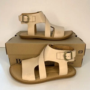 Born Marlowe Gladiator Sandalen Leder Schnalle Flats Natur Größe 8 NEU - Bild 1 von 6