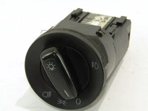 VW Polo MK5 6R 6C 2010 HEADLIGHT SWITCH Licht Scheinwerfer schalter - Picture 1 of 3
