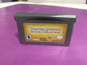 Piratas del Caribe: La Maldición de la Perla Negra Nintendo Game Boy Advance - Imagen 1 de 2