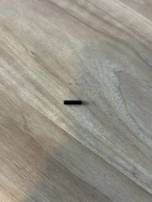 Rifle SAKO L-579 Forester, pasador de bisagra de placa de piso, pasador de rollo de nuevo estilo, OR-67 Foto 1 de 2