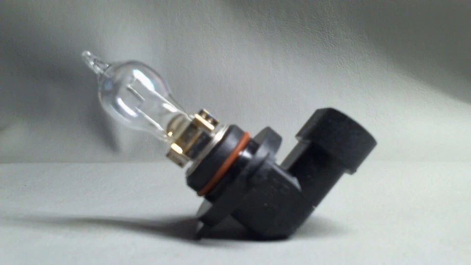 Original GM 2004-2005 Buick Pontiac LeSabre Bonneville SE Bombilla Faro 15094219 Foto 1 de 1