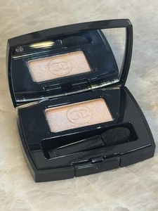 Chanel Ombre Essentielle Soft Touch Eyeshadow 93 Complice - Bild 1 von 3