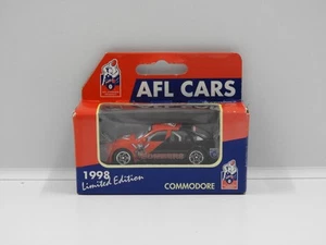 1:64 Holden Commodore - 1998 AFL Car "Essendon Bombers" Matchbox 34786 - Picture 1 of 1