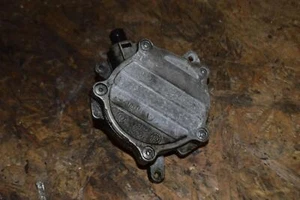VW Golf 5 2,0 GTI TFSI 06D145100E Unterdruckpumpe Vakuumpumpe Pumpe  #1 - Bild 1 von 2