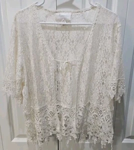 Women’s  Magnet Art by Lynn Yang Embroidered Lace Top L - XL.   - Picture 1 of 10