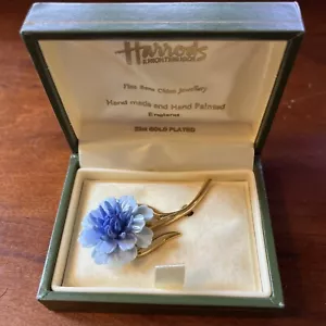 Vintage Harrods Fine Bone China Hand Painted Blue Flower 22k Gold Plated Brooch - Picture 1 of 6