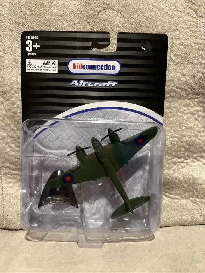 Maisto De Havilland Mosquito FB Mk VI British Twin Engine Bomber Airplane - Image 1 of 2