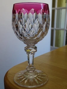 BACCARAT 1 ANCIEN VERRE A VIN BLANC CRISTAL TAILLER JUVISY AMETHYSTE ht 12,5 cm - Picture 1 of 7